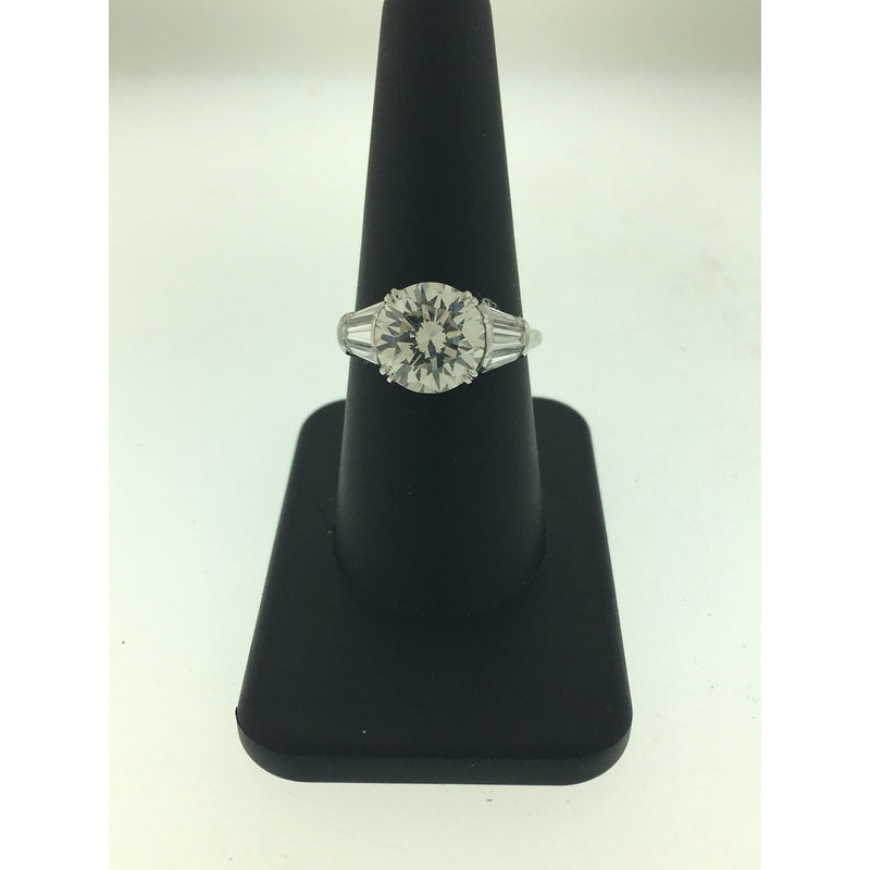 ROUND PLAT DIAMOND RING 3.75CT TAPERED BAGUETTES