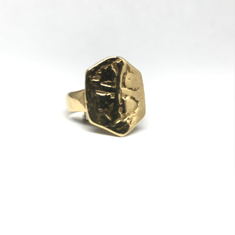 YELLOW GOLD LADIES SIGNET RING