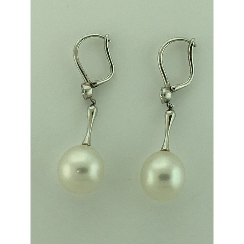 TIFFANY AND CO NATURAL PEARL EARRINGS