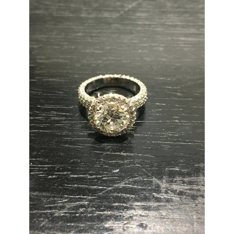 ROUND DIAMOND ENGAGEMENT RING 3.01CT